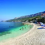 Gorgeous In Podstrana
